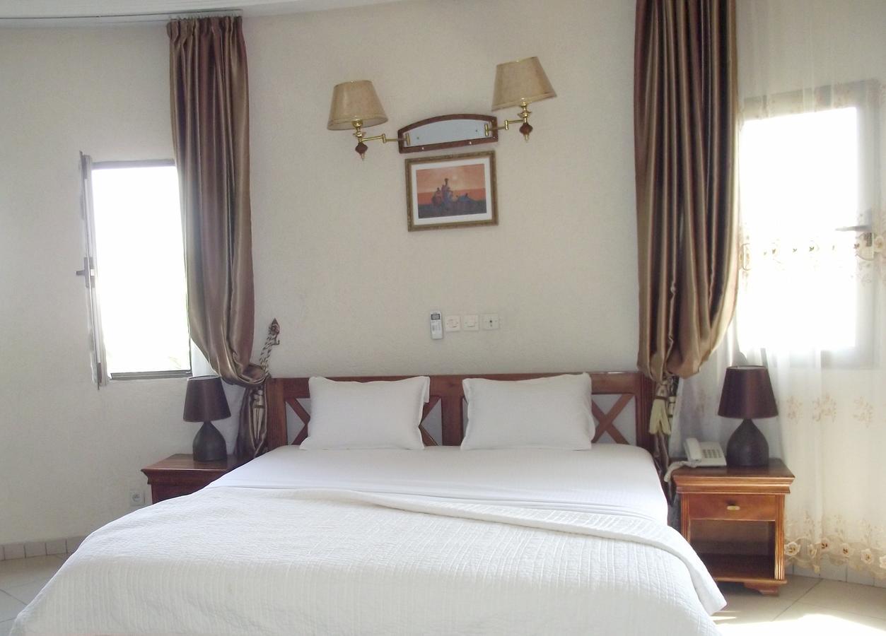 Hotel Ghis Palace Baguida Eksteriør bilde